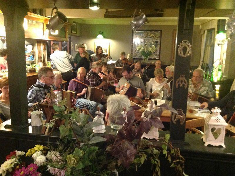 The Three Horseshoes Hotel อัลตัน ภายนอก รูปภาพ