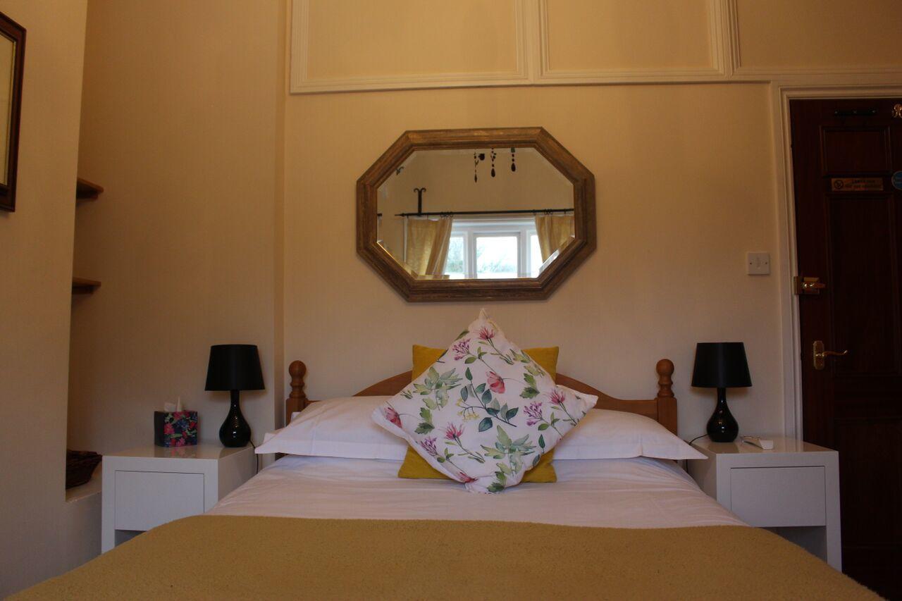 The Three Horseshoes Hotel อัลตัน ภายนอก รูปภาพ