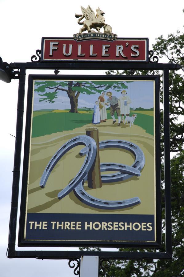 The Three Horseshoes Hotel อัลตัน ภายนอก รูปภาพ