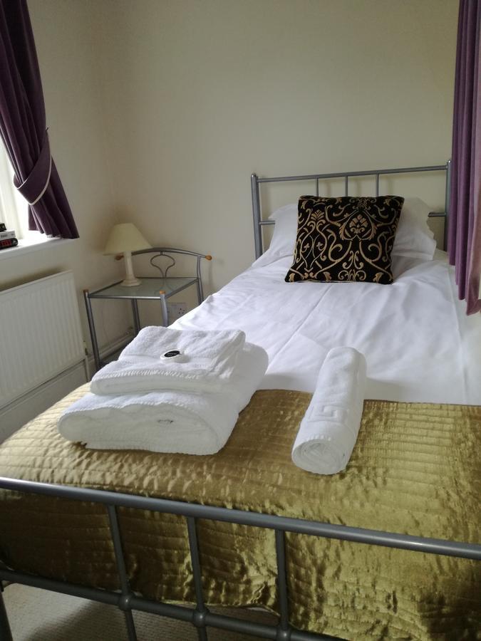 The Three Horseshoes Hotel อัลตัน ภายนอก รูปภาพ